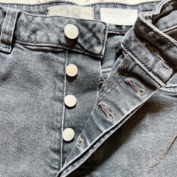 FREE PEOPLE WE THE FREE Black Distressed Zuri Mom Jeans High Rise - size 28 - Picture 8 of 8